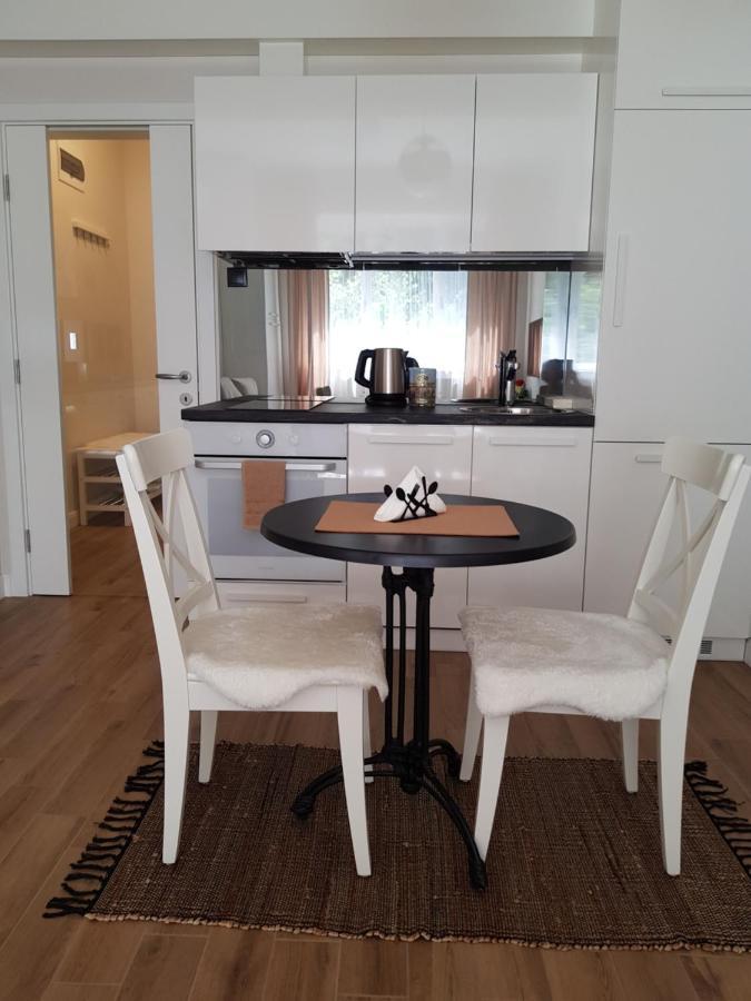 Happy Nest Downtown Apartemen Sofia